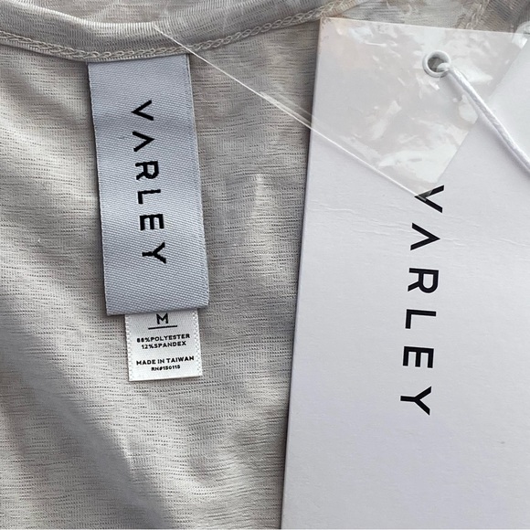 NWT Varley Light Gray Anta Relaxed Racerback Activewear Tanktop Size Medium - Picture 9 of 11